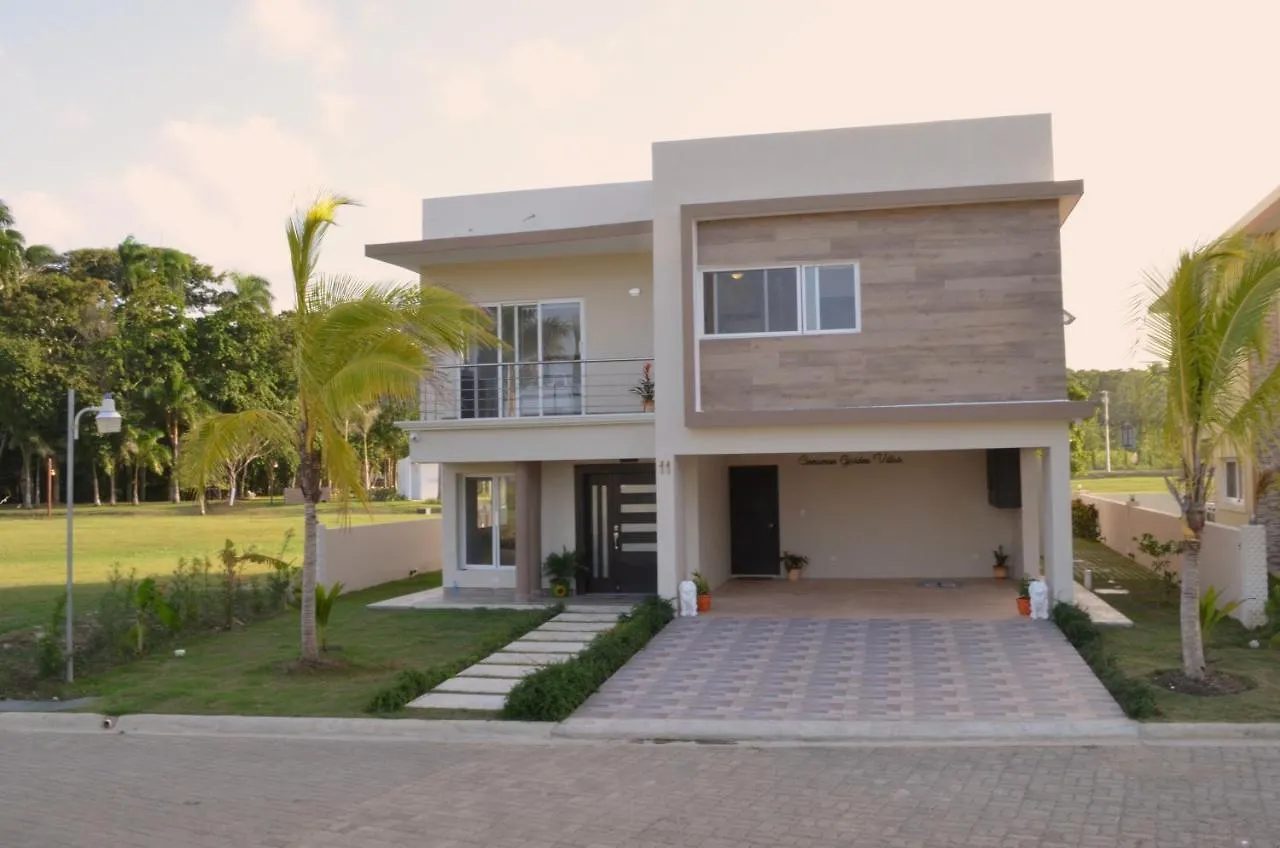 Cinnamon Garden Villas In Star Hills Plantation El Veinte