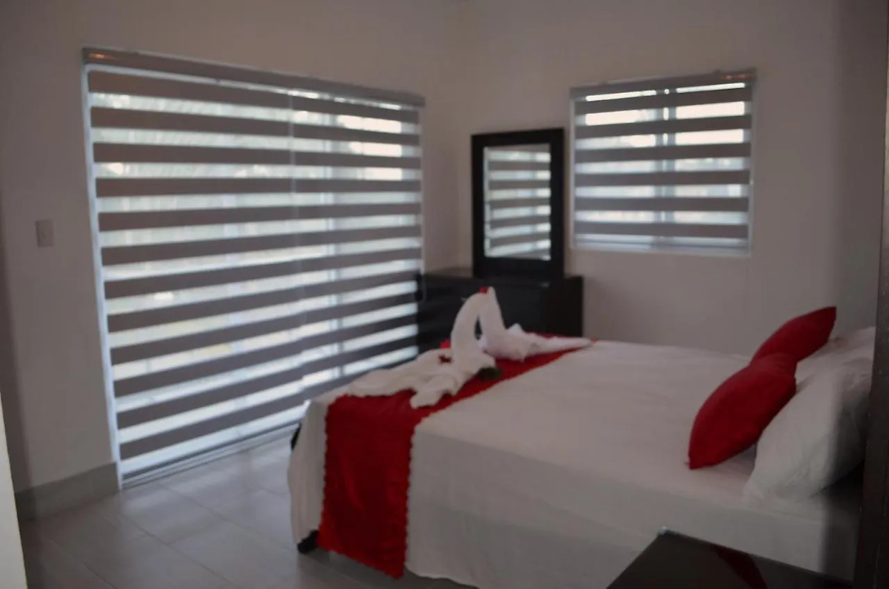 Cinnamon Garden Villas In Star Hills Plantation El Veinte